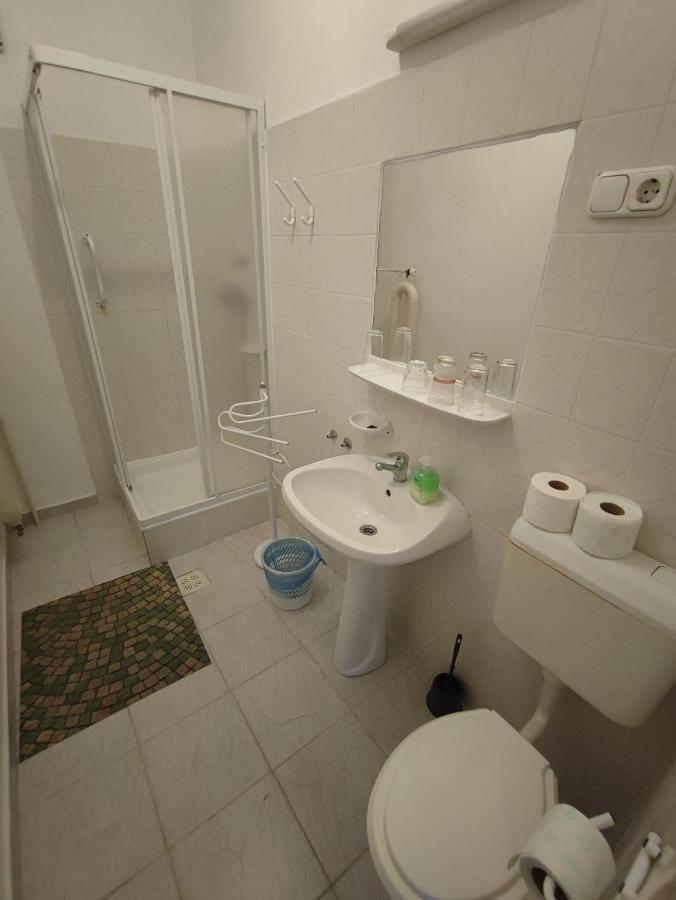 Hotel Beke Sziget Komló Dış mekan fotoğraf