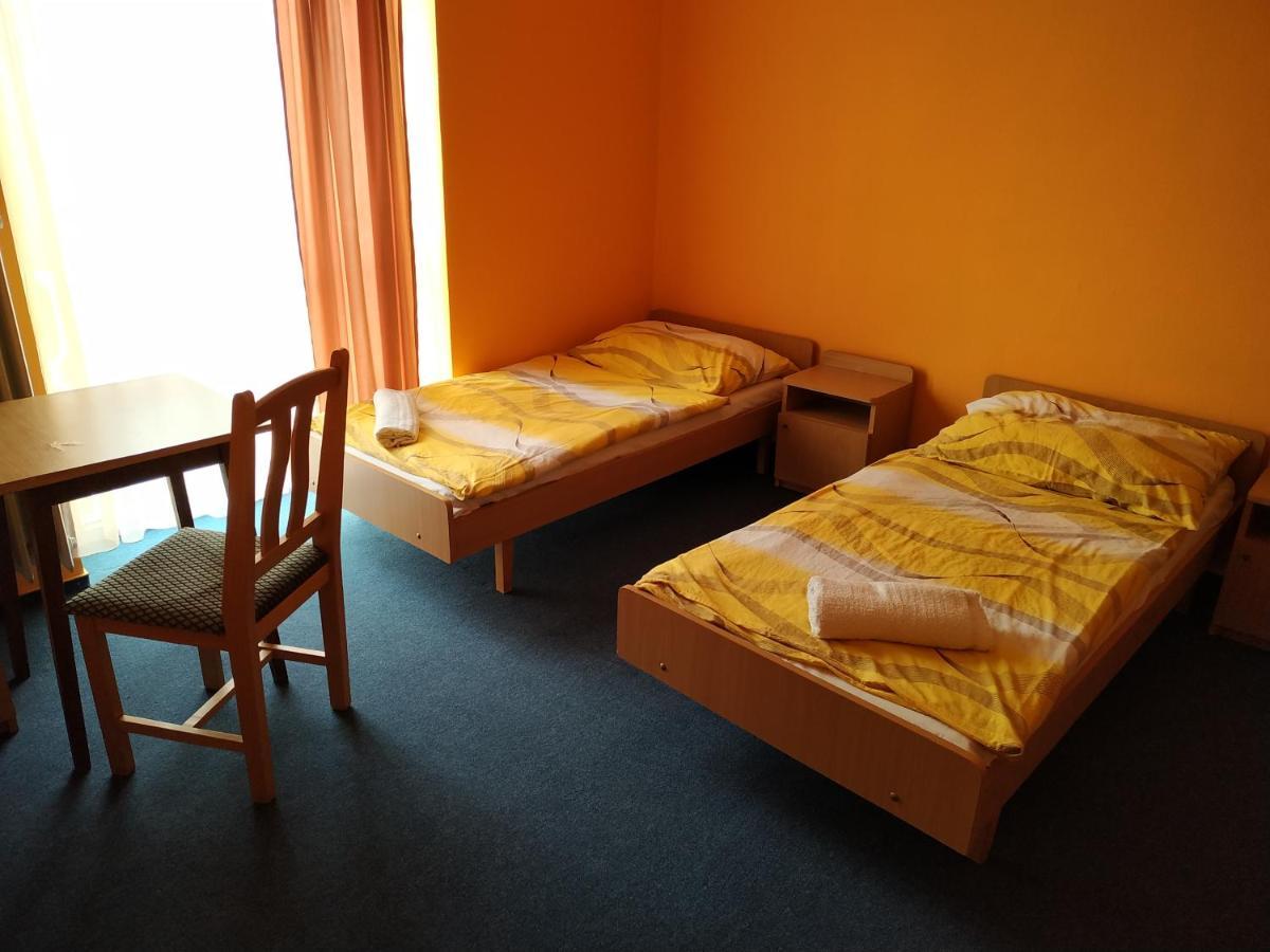 Hotel Beke Sziget Komló Dış mekan fotoğraf